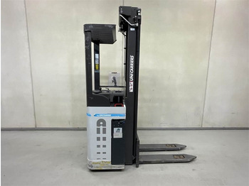 Apilador UNICARRIERS
