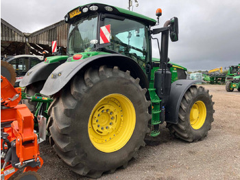 Tractor John Deere 6R 215: foto 2 Tractor John Deere 6R 215: foto 2