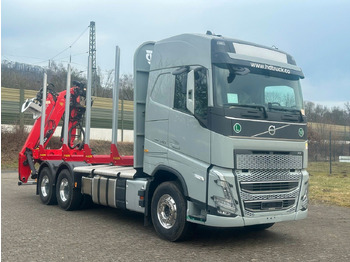 Camión forestal VOLVO FH 540