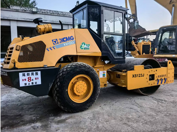 Compactador XCMG XS123J: foto 2
