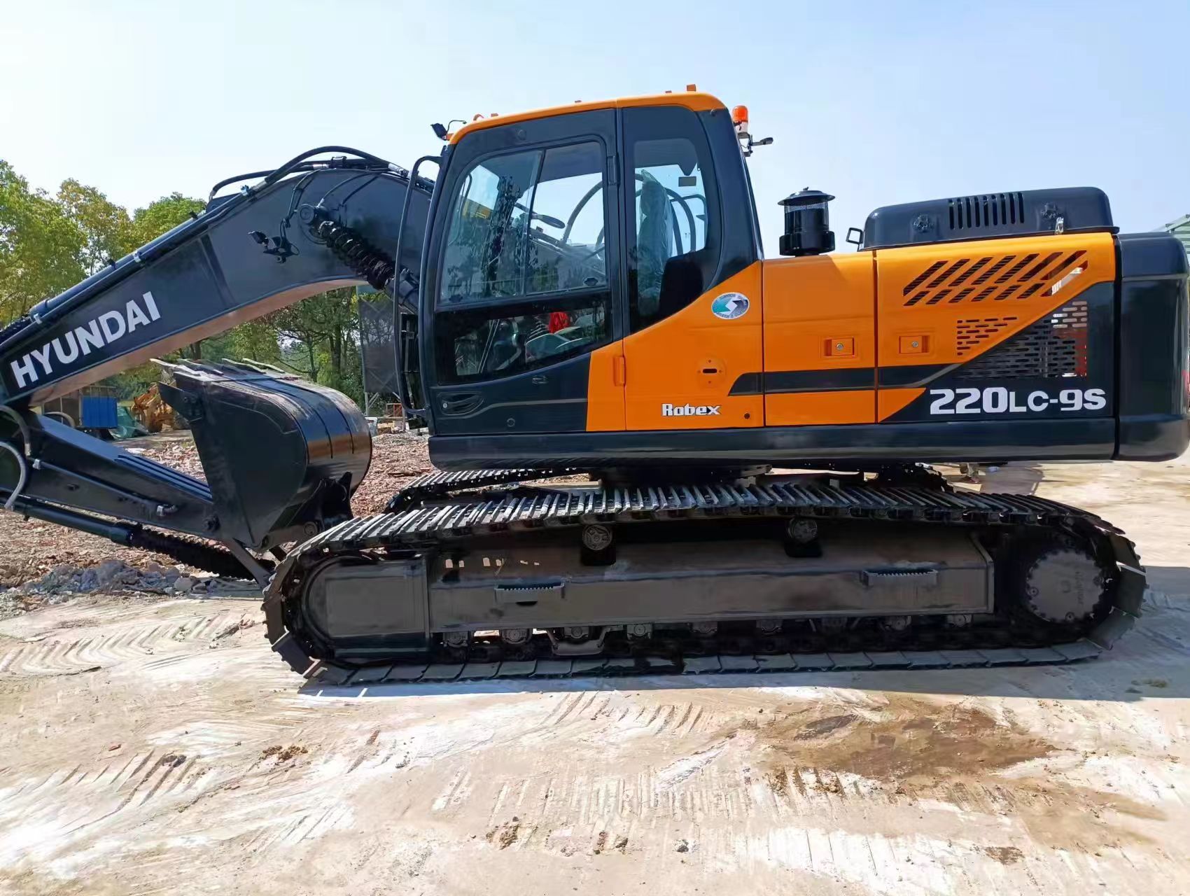 Excavadora de cadenas HYUNDAI