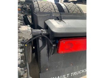 Guardabarros para Camión Renault BŁOTNIK PRAWY TYŁ KOMPLETNY RENAULT GAMA T C RANGE: foto 2 Guardabarros para Camión Renault BŁOTNIK PRAWY TYŁ KOMPLETNY RENAULT GAMA T C RANGE: foto 2