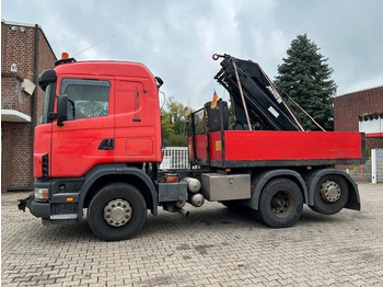 Camión caja abierta SCANIA 124