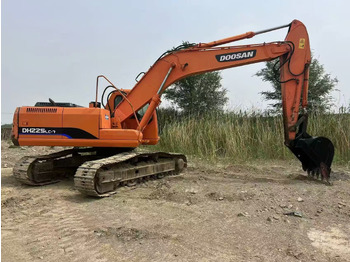 Excavadora de cadenas DOOSAN DH225LC-7