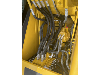 Miniexcavadora KOMATSU PC 130-7: foto 4