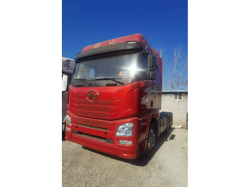 Cabeza tractora FAW: foto 2