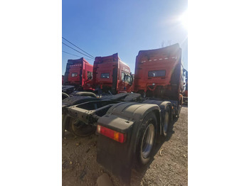 Cabeza tractora FAW: foto 4