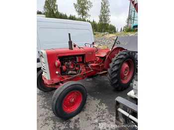 Tractor VALMET