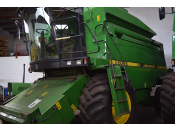 Cosechadora de granos JOHN DEERE 2066