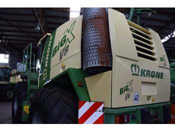 Cosechadora de forraje Krone Big X V8: foto 5