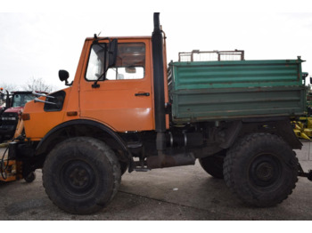 Vehículo municipal Mercedes-Benz Unimog U 1200: foto 3
