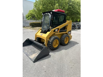 Minicargadora CATERPILLAR 226B3