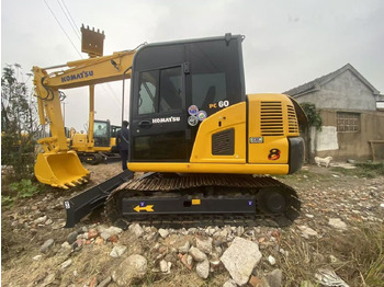 Miniexcavadora KOMATSU PC60-8