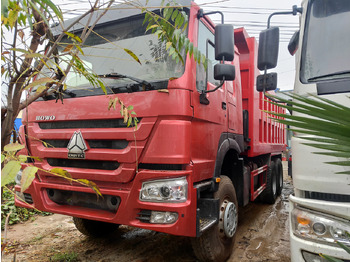 Camión volquete SINOTRUK HOWO