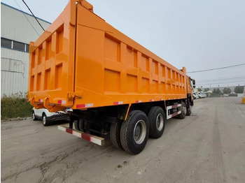 Camión volquete Sinotruk Howo 8*4: foto 5