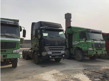 Cabeza tractora SINOTRUK HOWO