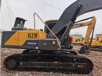 Excavadora de cadenas VOLVO EC210