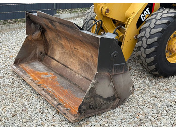 Cargadora de ruedas Caterpillar * CAT 907 H * Ładowarka * Sprowadzona * Bardzo Dobry Stan: foto 2 Cargadora de ruedas Caterpillar * CAT 907 H * Ładowarka * Sprowadzona * Bardzo Dobry Stan: foto 2