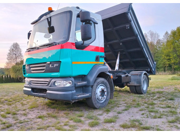 Camión volquete DAF LF 55 220