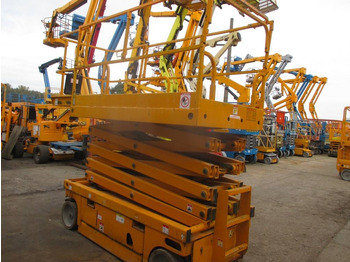 Plataforma de tijeras Haulotte Compact 12: foto 4 Plataforma de tijeras Haulotte Compact 12: foto 4