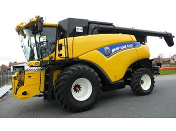 Cosechadora de granos New Holland CR9080 2013 Rok , heder Varifeed 9,15m, Nowsza Wersja, Nie Malowany, Stan Idealny: foto 3 Cosechadora de granos New Holland CR9080 2013 Rok , heder Varifeed 9,15m, Nowsza Wersja, Nie Malowany, Stan Idealny: foto 3