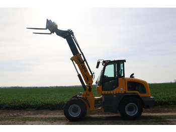 Cargadora de ruedas telescópica