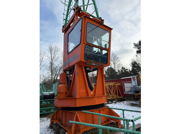 Grúa torre LIEBHERR