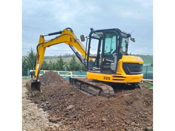 Miniexcavadora JCB 86C-1