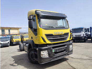 Camión caja abierta IVECO Stralis