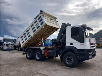 Camión grúa IVECO TRAKKER 260T36: foto 4