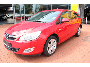 Coche familiar OPEL