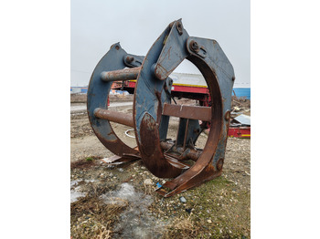 Pinza de manipulación Komatsu Graifer forestier: foto 5