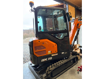 Miniexcavadora DEVELON