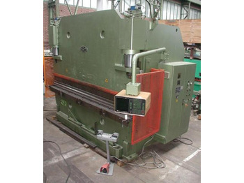 Máquina para metal