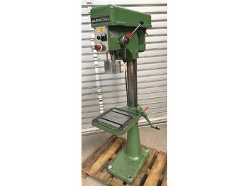 Máquina para metal