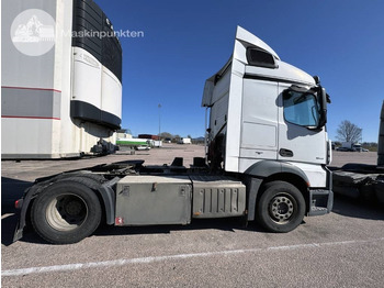 Cabeza tractora MERCEDES-BENZ Actros 1843
