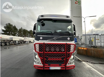 Camión caja cerrada Volvo FH 500: foto 2 Camión caja cerrada Volvo FH 500: foto 2