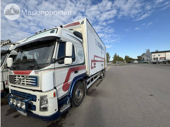 Camión caja cerrada VOLVO FM 440