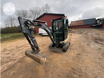 Miniexcavadora YANMAR