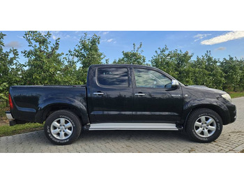 Pick-up Toyota Hilux 3.0 SR5 automat 4x4: foto 4 Pick-up Toyota Hilux 3.0 SR5 automat 4x4: foto 4