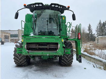 Cosechadora de granos John Deere T660: foto 3