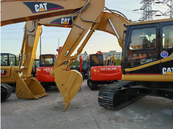 Excavadora de cadenas CATERPILLAR 320B