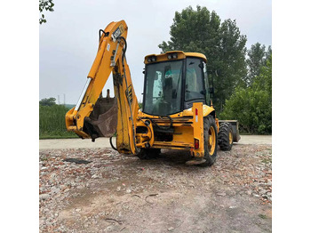 Retroexcavadora JCB 3CX