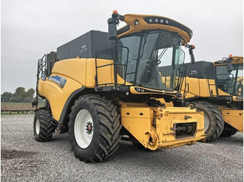Cosechadora de granos NEW HOLLAND CR series