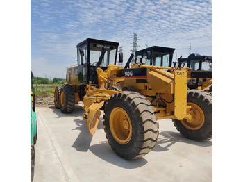 Maquinaria de construcción CATERPILLAR