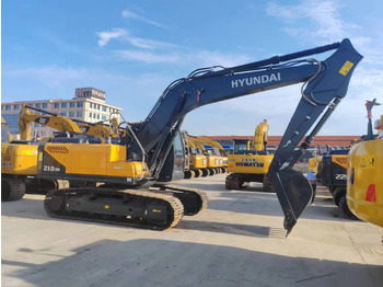 Excavadora HYUNDAI