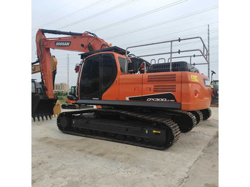 Excavadora de cadenas DOOSAN DX300