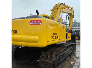 Excavadora de cadenas KOMATSU PC220-6