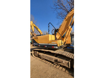 Excavadora de cadenas HYUNDAI