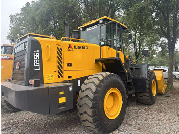 Cargadora de ruedas SDLG
